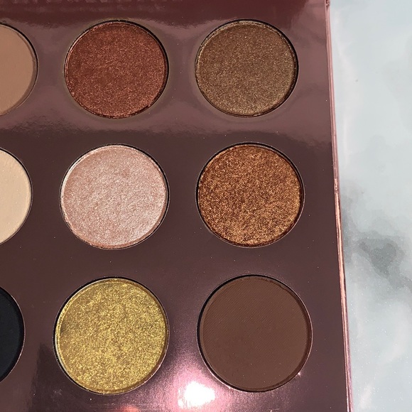 I Think I Love You COLOURPOP 12-PAN PRESSED POWDER SHADOW PALETTE - Picture 4 of 13